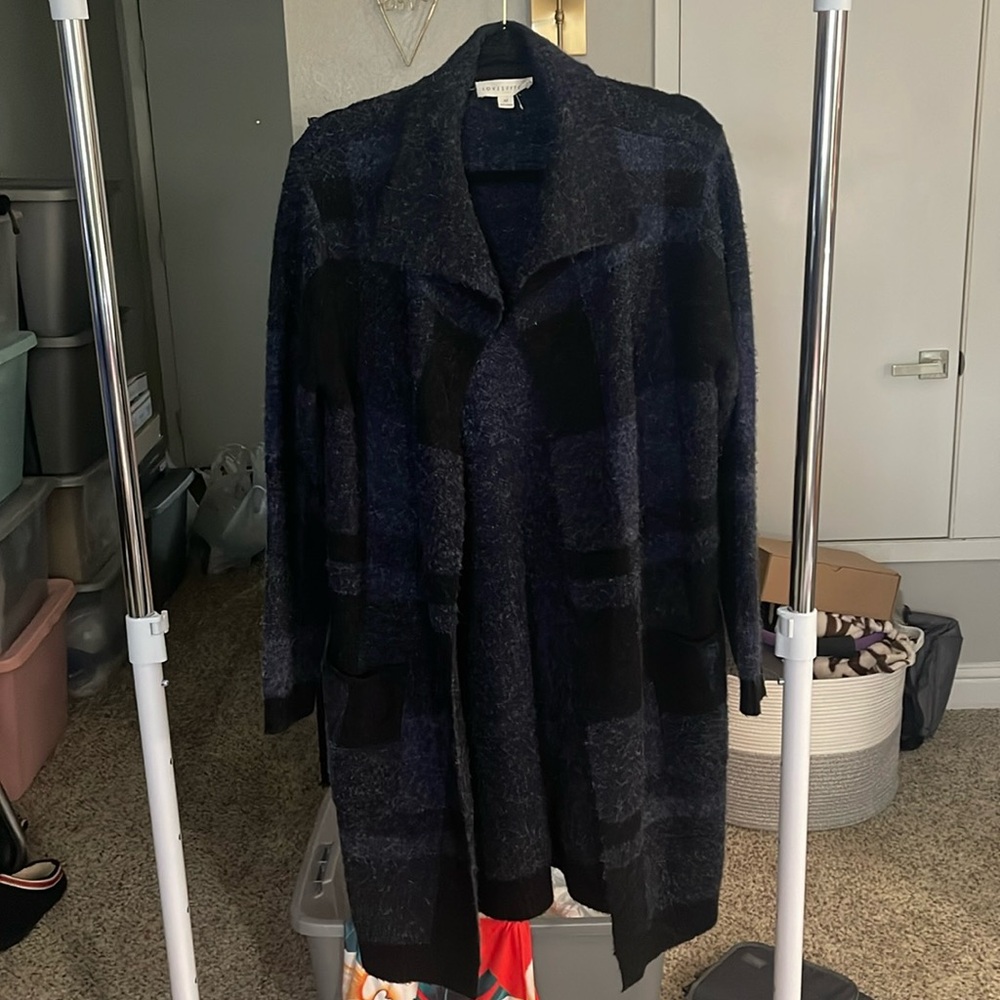 LOVE STITCH MIDI SWEATER SZ MEDIUM